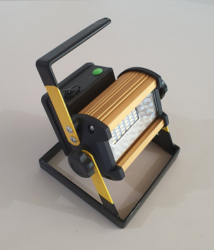 LED 충전식 이동형 투광기 36구 [50W]